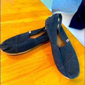 Men’s TOMS